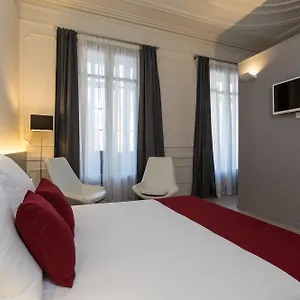 Izaila Plaza Catalunya 3*, Barcelona Espanha